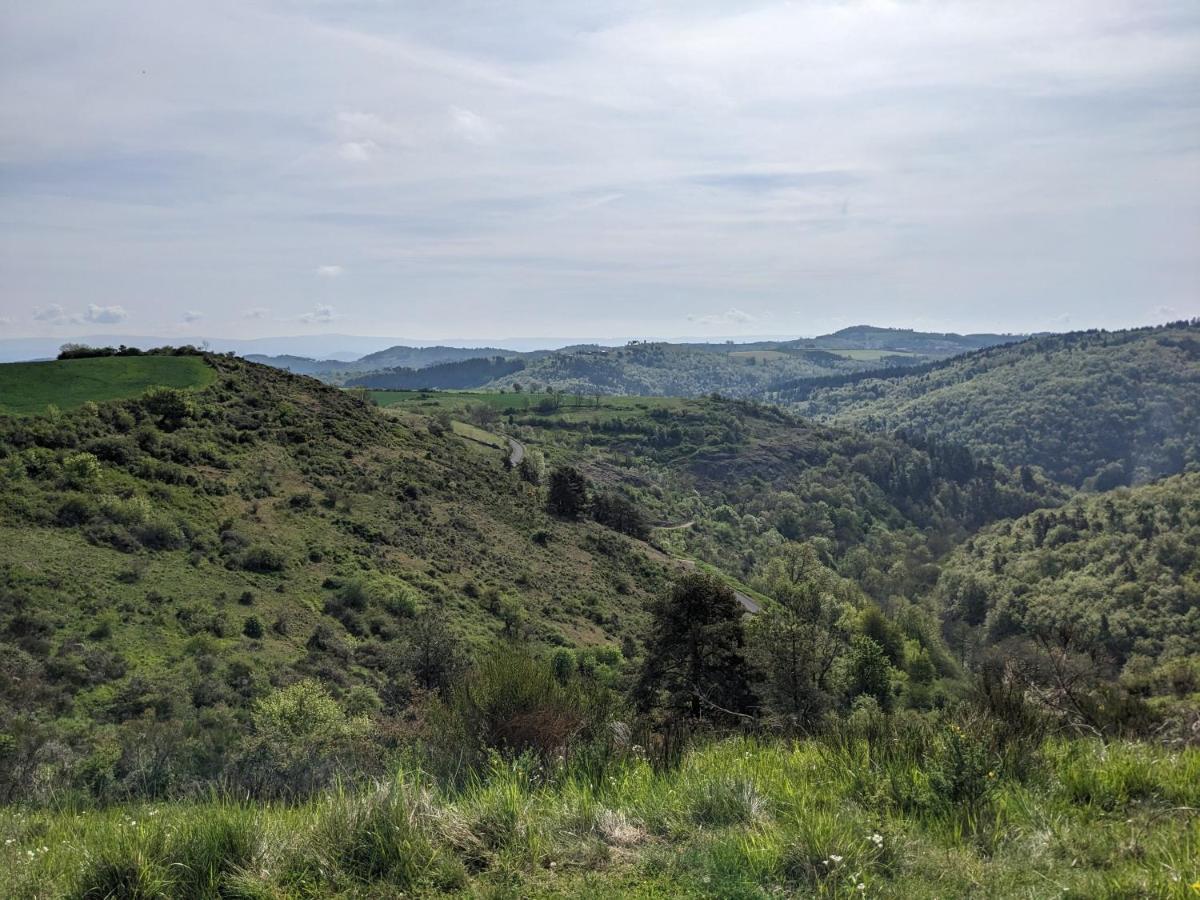 La Grange, Le Hameau Des Volcans - Deconnexion Face A La Vue Saint-Just-pres-Brioude ภายนอก รูปภาพ